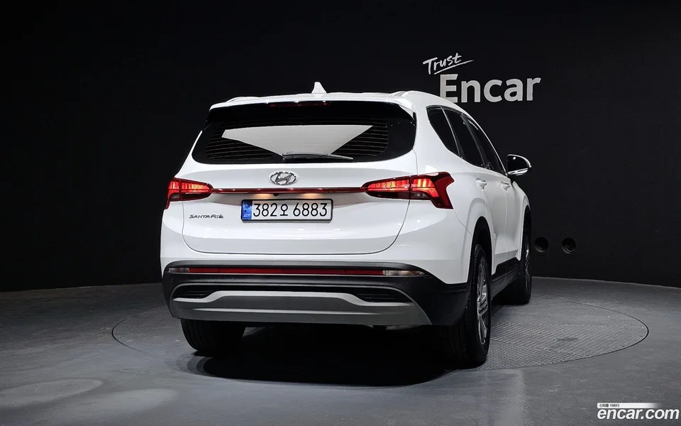 Hyundai SantaFe 2.2 2WD 2022 — миниатюра 4