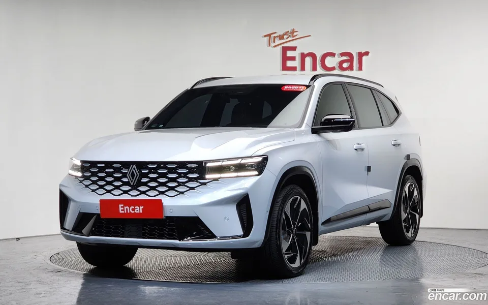 Renault Samsung Grand Koleos 1.5 E-TECH 2WD 2024 — фото 1, купить с доставкой в Москву
