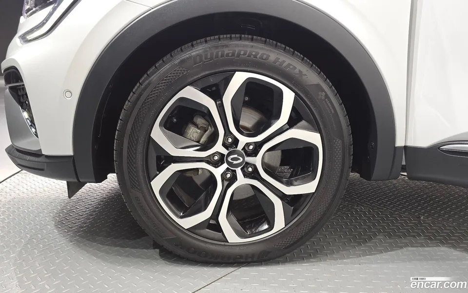 Renault Samsung XM3 (Arkana) 1.6 E-TECH e- 2022 — миниатюра 5