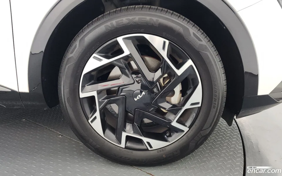 Kia Sportage 1.6 2WD 2022 — миниатюра 2