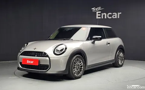 MINI Cooper C 2024 buy in Moscow