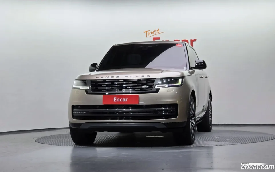 Land Rover Range Rover P550E AB 2025 — миниатюра 3