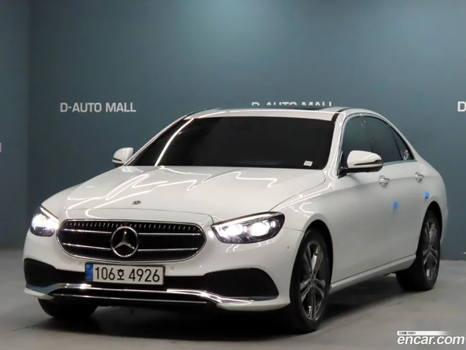Mercedes-Benz E-Class E350 4MATIC 2022 — фото 1, купить с доставкой в Москву