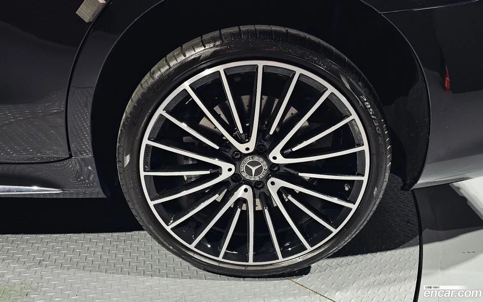 Mercedes-Benz S-Class S400 d 4MATIC 2023 — миниатюра 5