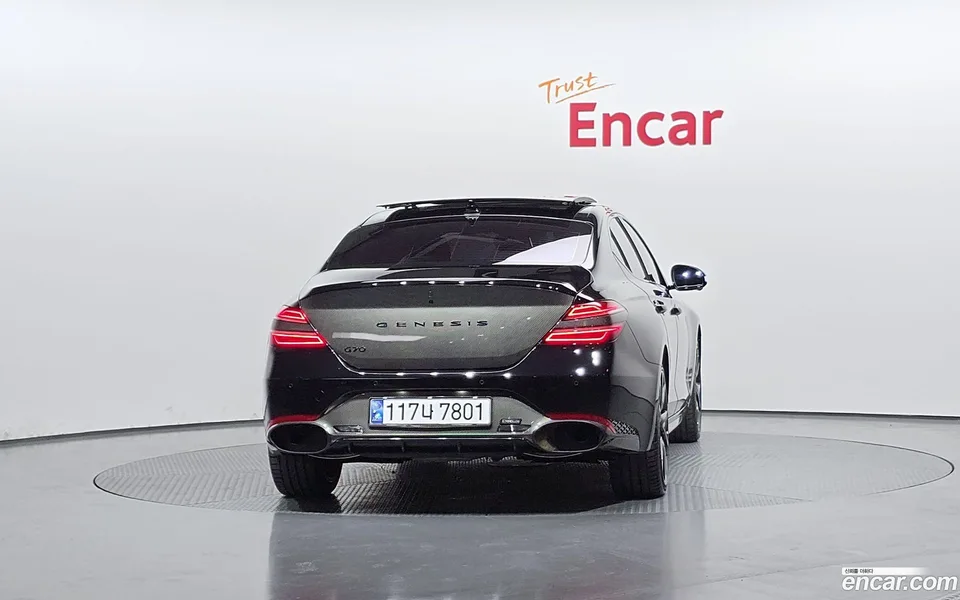 Genesis G70 2.0T 2WD 2022 — миниатюра 4