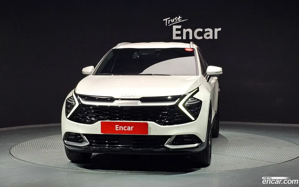 Kia Sportage 1.6 2WD 2024 — миниатюра 3