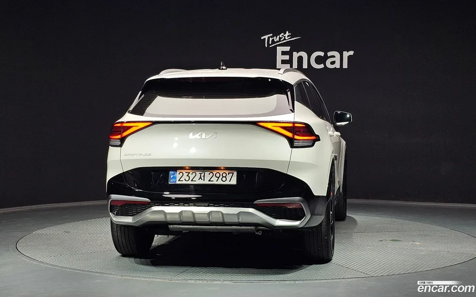 Kia Sportage 1.6 2WD 2024 — миниатюра 4