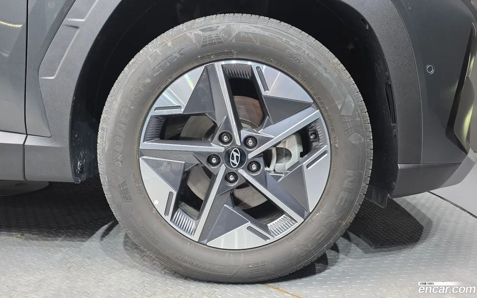 Hyundai Tucson NX4 1.6 2WD 2025 — миниатюра 5