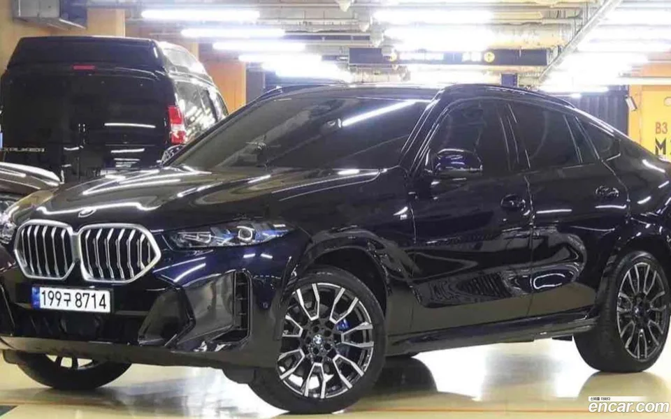 BMW X6 xDrive40i M 2024 — миниатюра 2