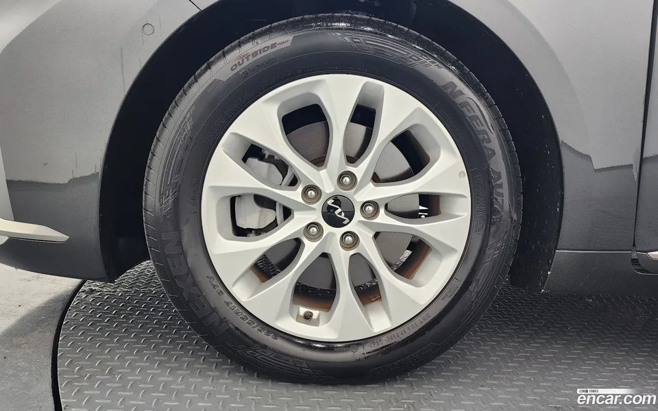 Kia K8 2.5 2WD 2022 — миниатюра 5