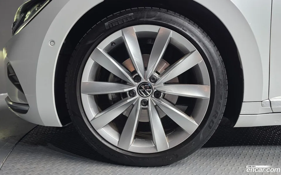 Volkswagen Arteon 2.0 TDI 2023 — миниатюра 5