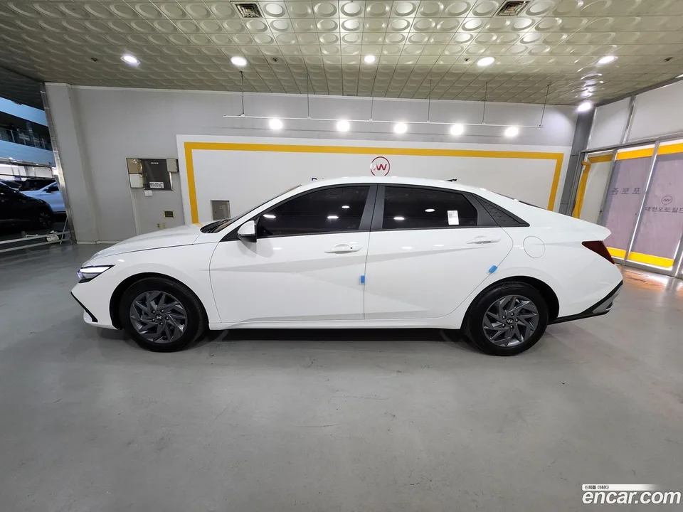 Hyundai Avante CN7 1.6 2023 — миниатюра 3