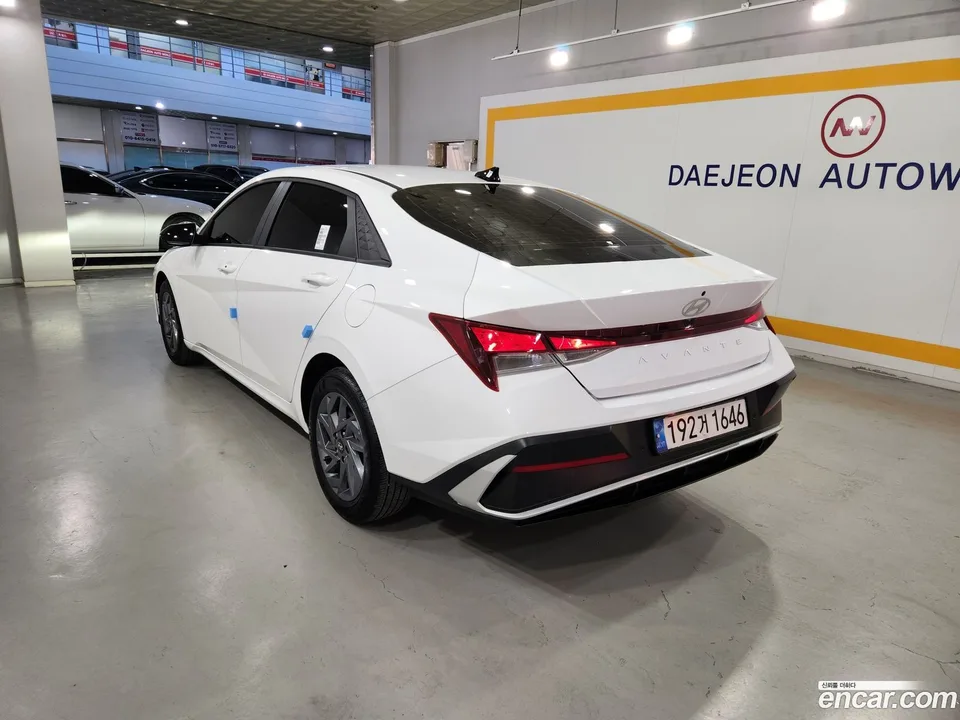 Hyundai Avante CN7 1.6 2023 — миниатюра 4