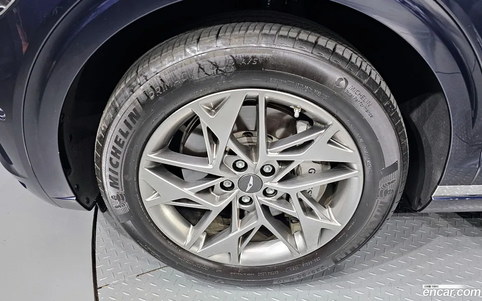 Genesis GV70 2.5T 2WD 2023 — миниатюра 5