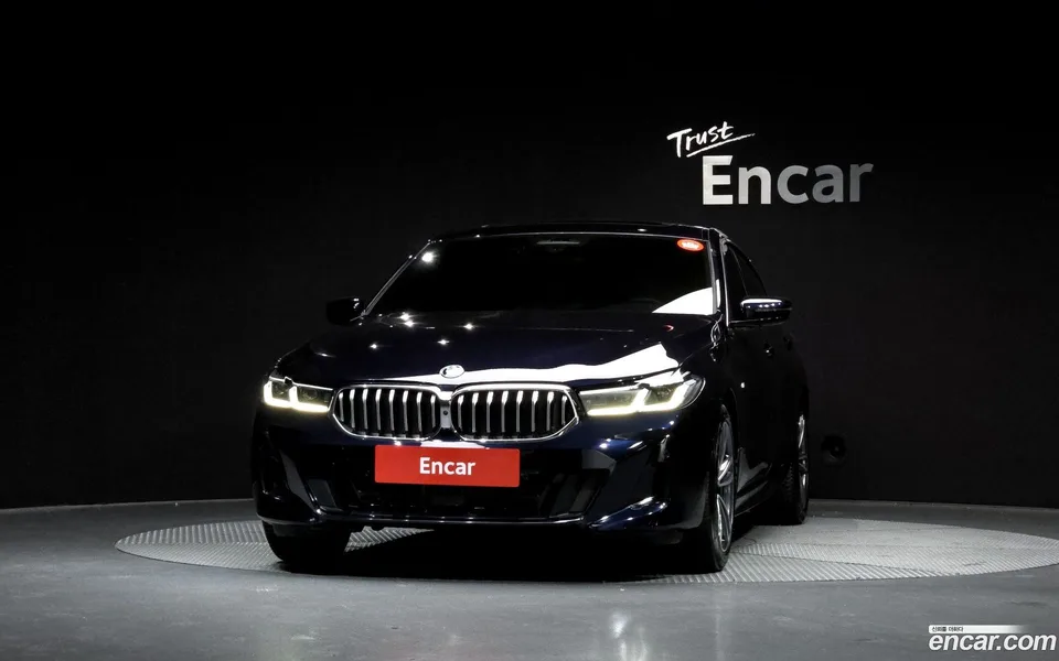 BMW 6 Series GT 620d M 2023 — миниатюра 3