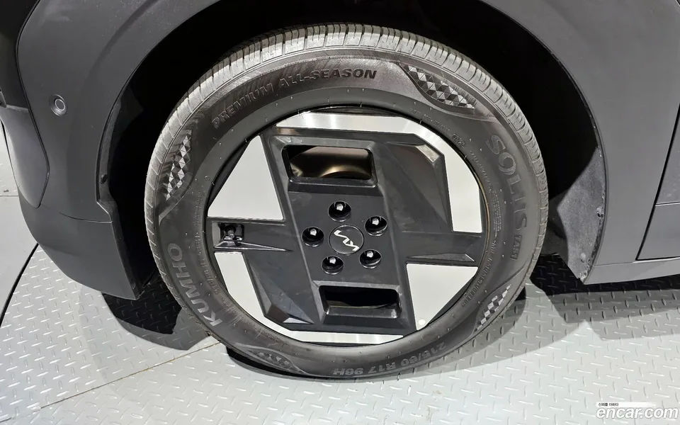 Kia EV3 2WD 2025 — миниатюра 2