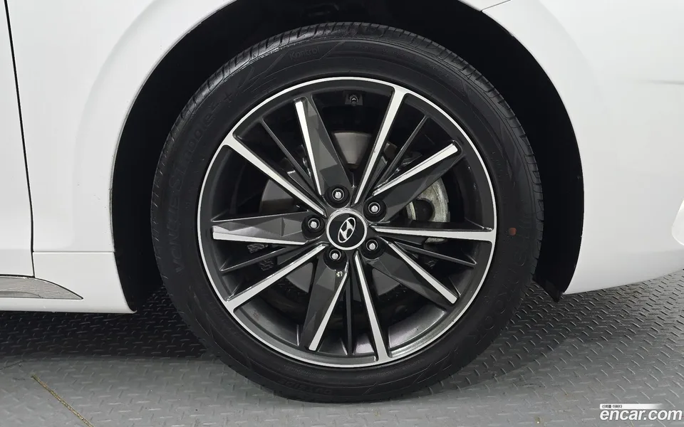 Hyundai Grandeur IG 2.5 2022 — миниатюра 2