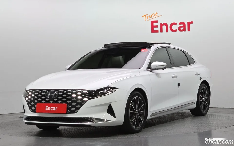 Hyundai Grandeur IG 2.5 2022 — фото 1, купить с доставкой в Москву