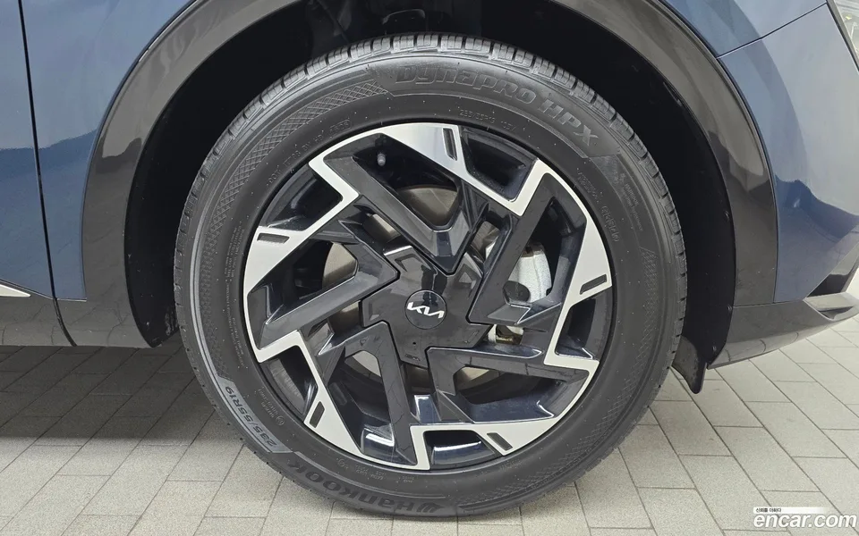 Kia Sportage 1.6 2WD 2022 — миниатюра 2