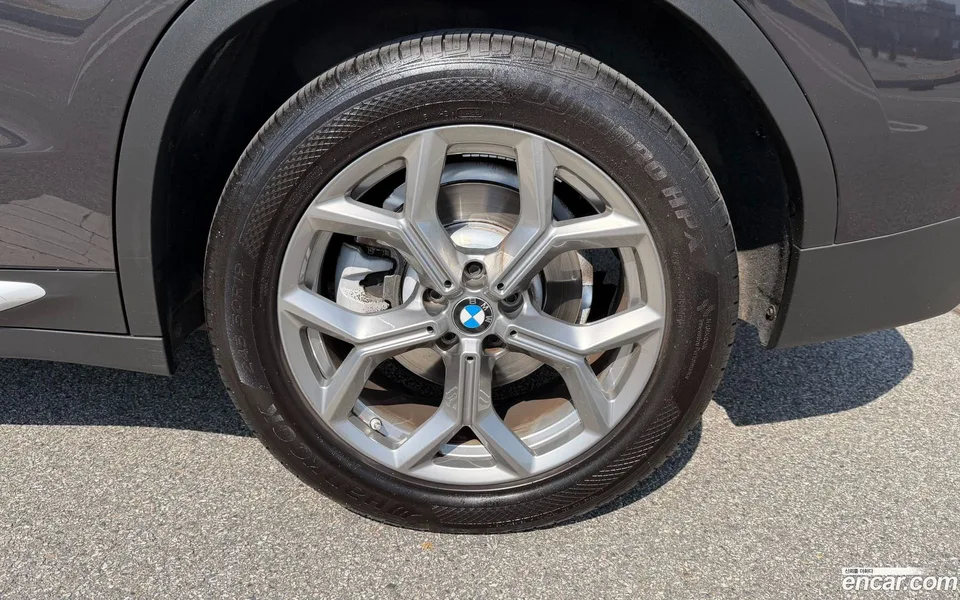 BMW X3 xDrive 20i 2022 — миниатюра 5