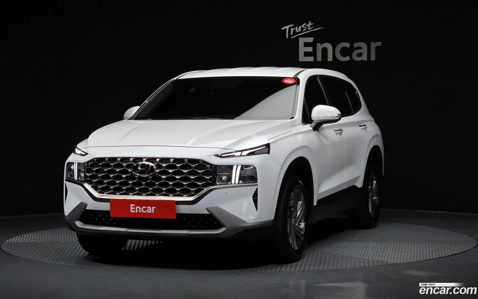 Hyundai SantaFe 2.2 2WD 2023 — фото 1, купить с доставкой в Москву