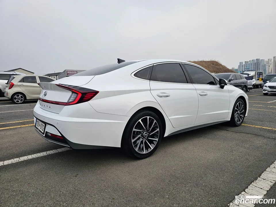 Hyundai Sonata 2.0 LPG 2022 — миниатюра 2