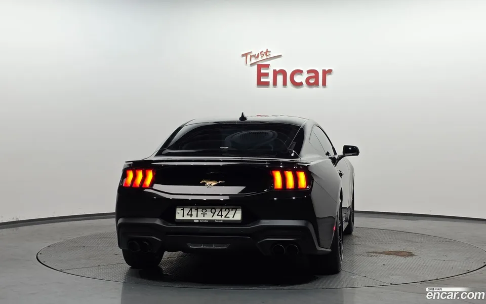 Ford Mustang 2.3 2024 — миниатюра 4