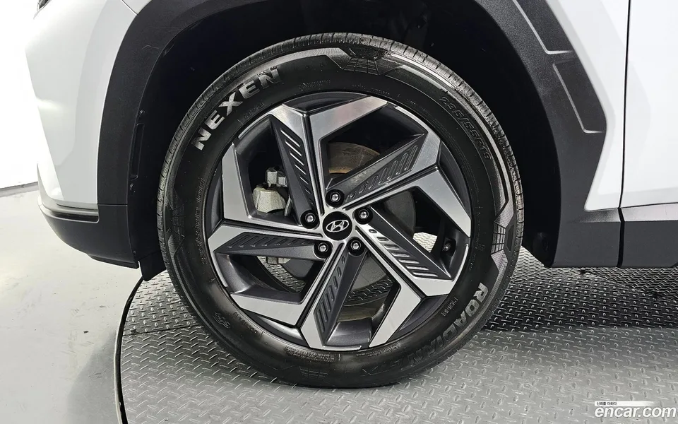Hyundai Tucson 1.6 2WD 2022 — миниатюра 2