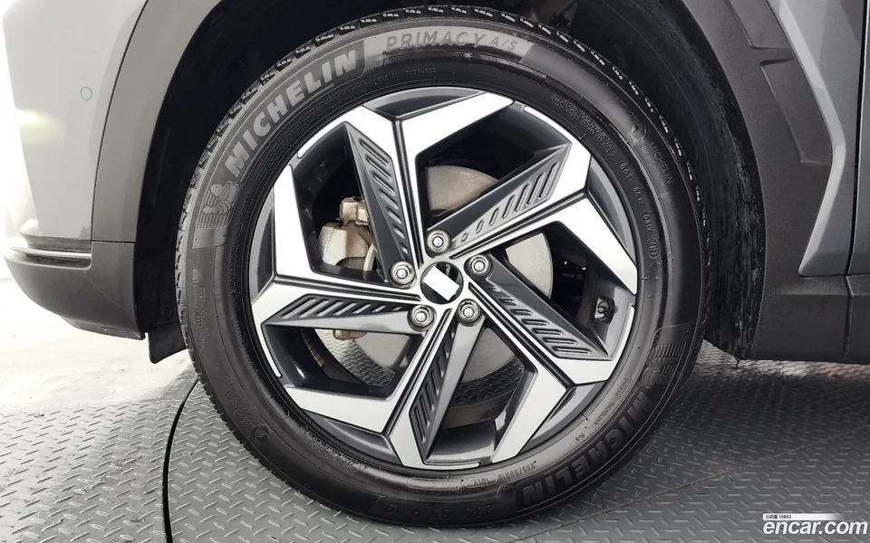 Hyundai Tucson 2.0 2WD 2023 — миниатюра 2