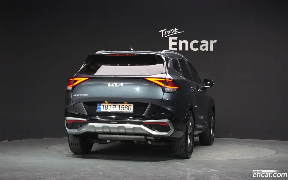Kia Sportage 1.6 2WD 2022 — миниатюра 4