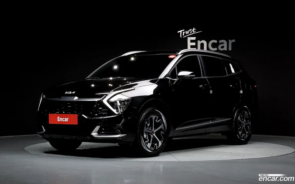 Kia Sportage Hybrid 2WD 2024 — фото 1, купить с доставкой в Москву