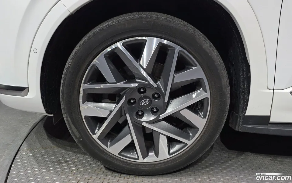Hyundai SantaFe 2.5T 2WD 2023 — миниатюра 5