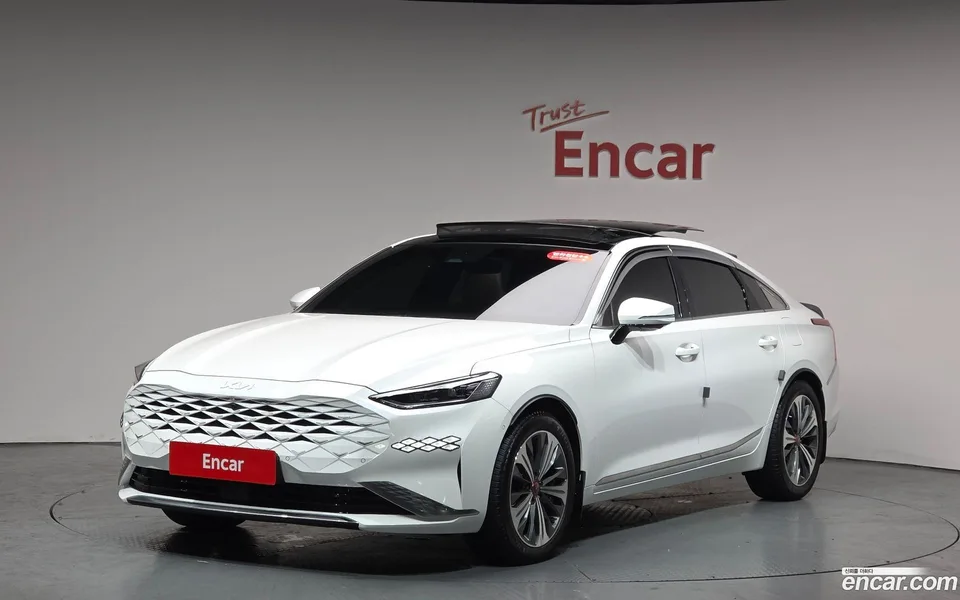 Kia K8 Hybrid 2023 — фото 1, купить с доставкой в Москву