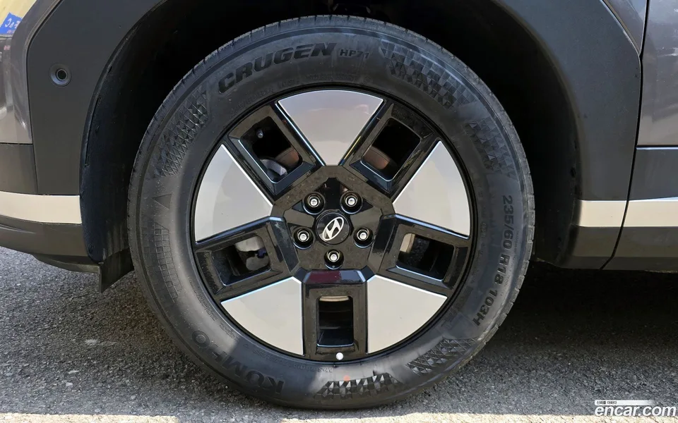 Hyundai SantaFe HEV 1.6 2WD 2024 — миниатюра 2