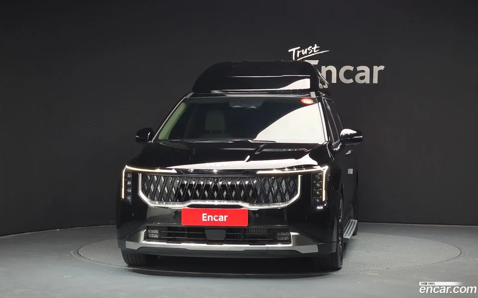 Kia Carnival 9 2024 — thumbnail 3