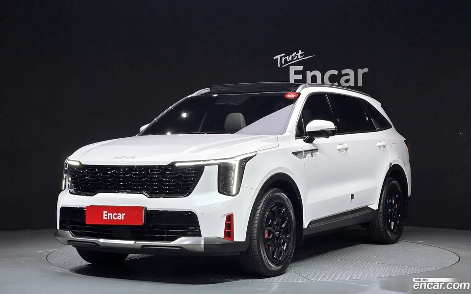 Kia Sorento HEV 1.6 2WD 2023 — фото 1, купить с доставкой в Москву