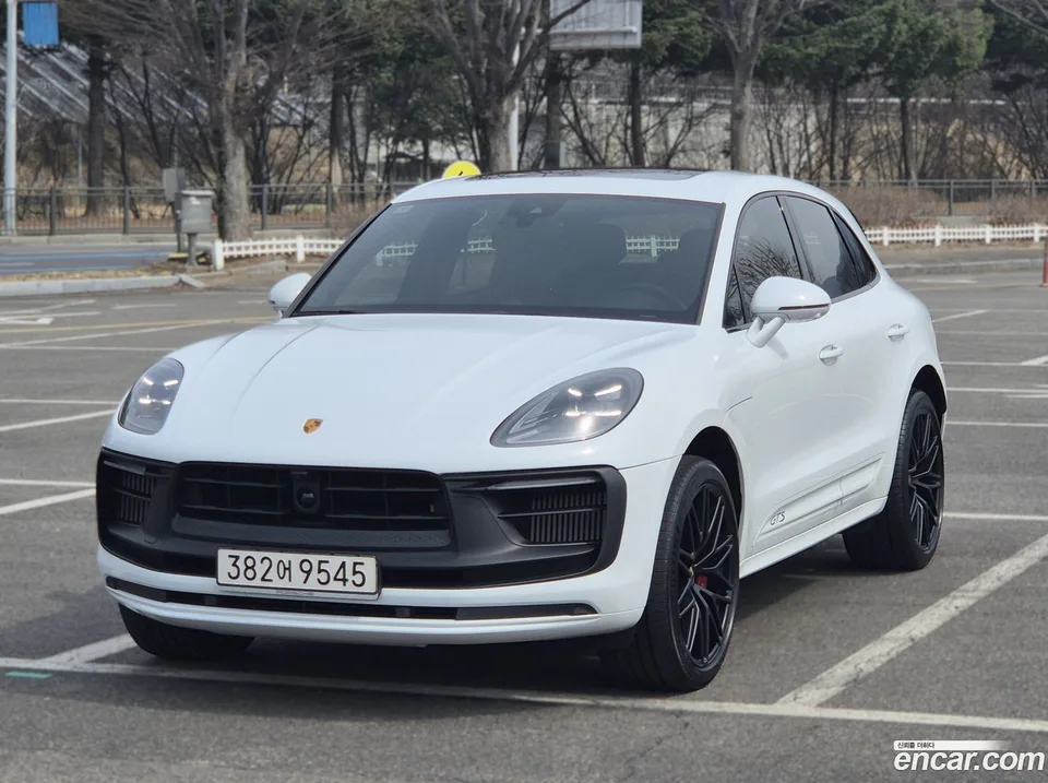 Porsche Macan 2.9 GTS 2023 — миниатюра 3