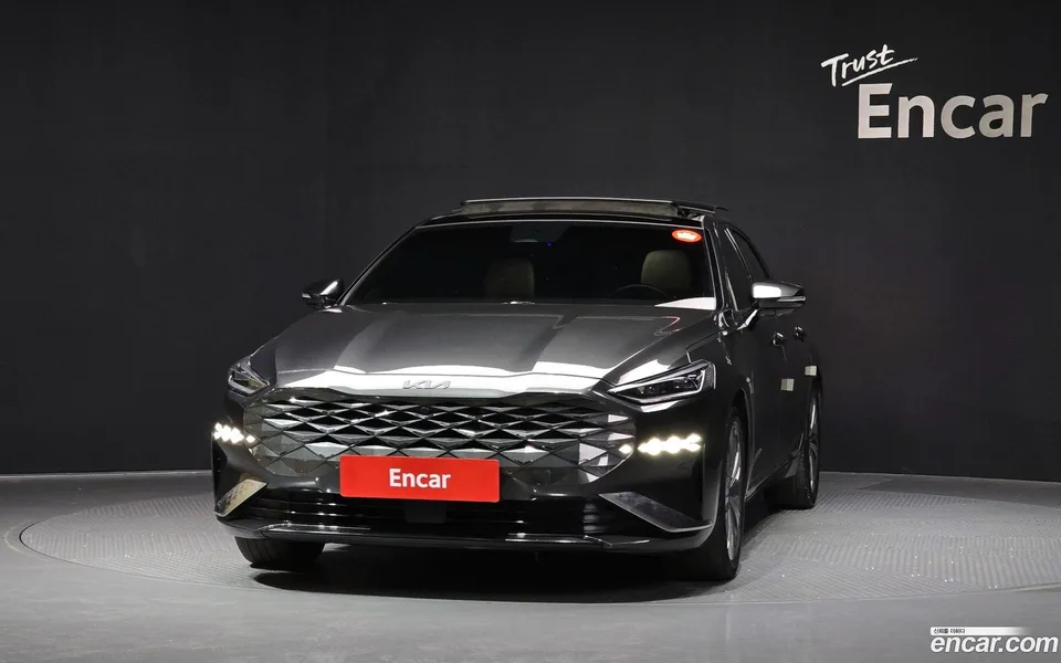 Kia K8 Hybrid 2023 — миниатюра 3