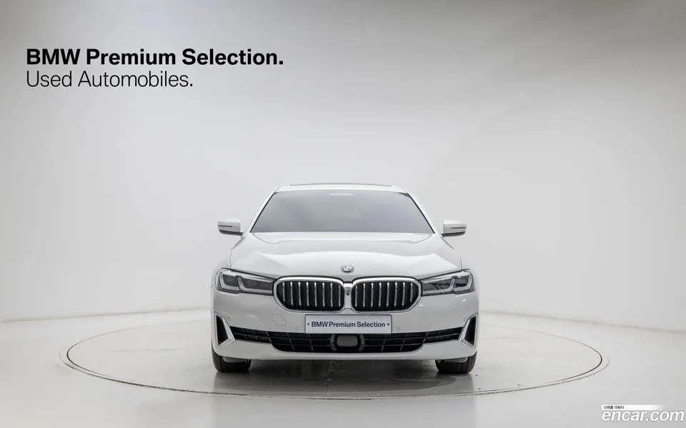 BMW 5 Series 530i 2023 — миниатюра 3