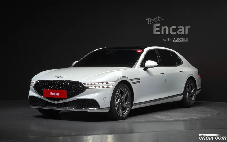 Genesis G90 3.5 AWD 2022 — фото 1, купить с доставкой в Москву