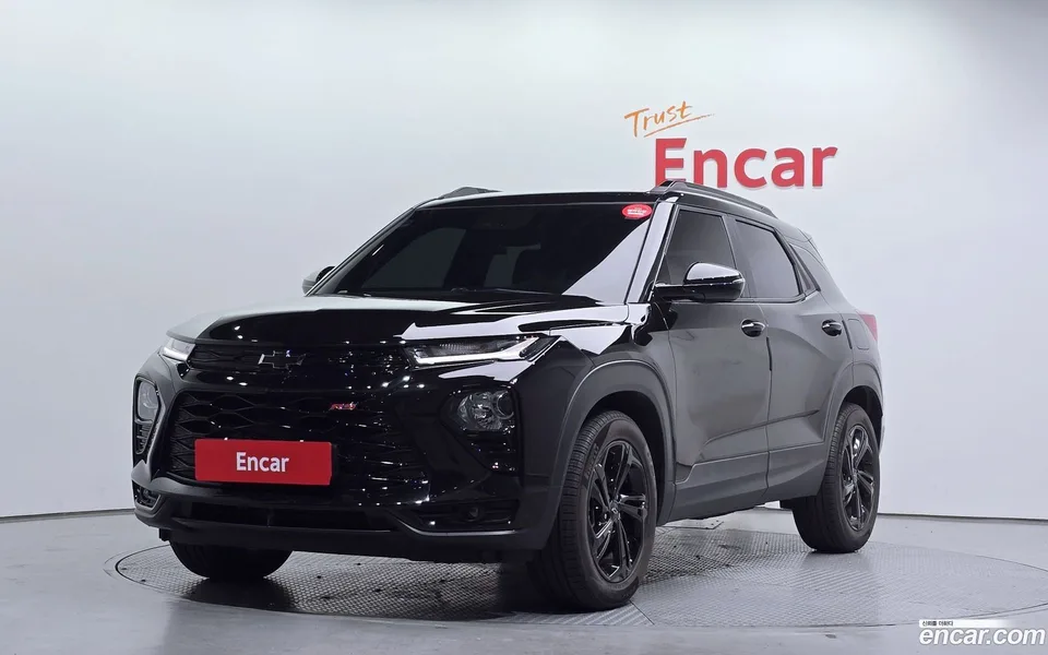 Chevrolet Trailblazer 1.3 2WD 2022 — фото 1, купить с доставкой в Москву