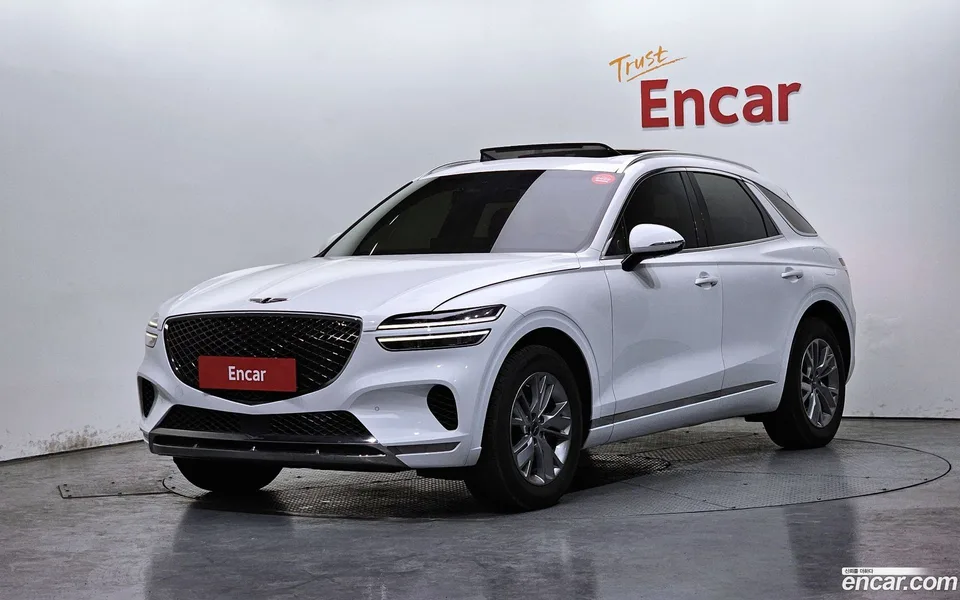 Genesis GV70 2.5T 2WD 2022 — фото 1, купить с доставкой в Москву