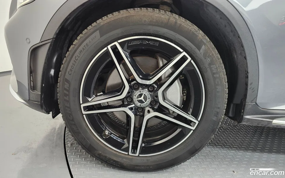 Mercedes-Benz GLC-Class GLC300 4MATIC 2022 — миниатюра 2