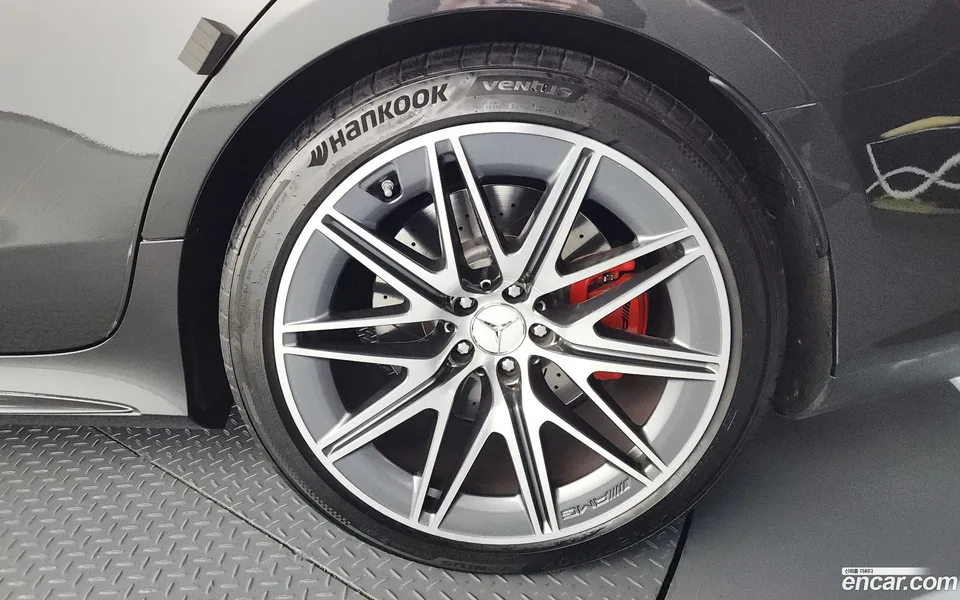 Mercedes-Benz AMG GT 4 43 4MATIC+ 2022 — миниатюра 2
