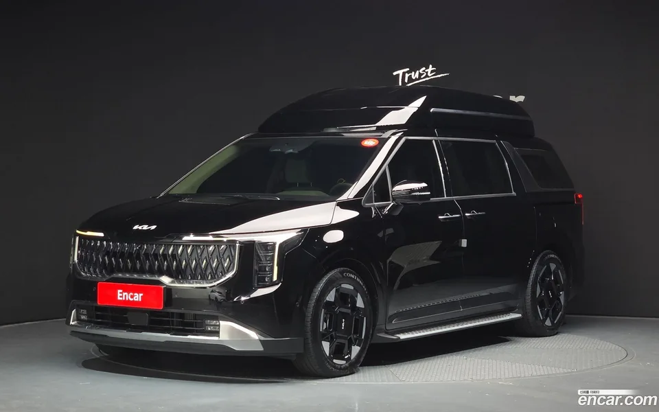 Kia Carnival 9 2024 — photo 1, buy with delivery to Moscow