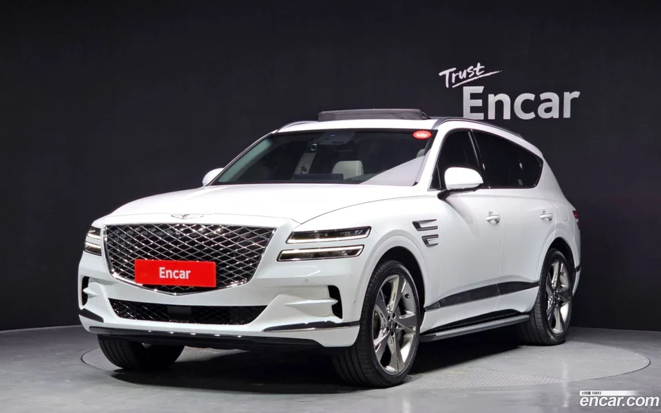 Genesis GV80 2.5T AWD 2022 — фото 1, купить с доставкой в Москву