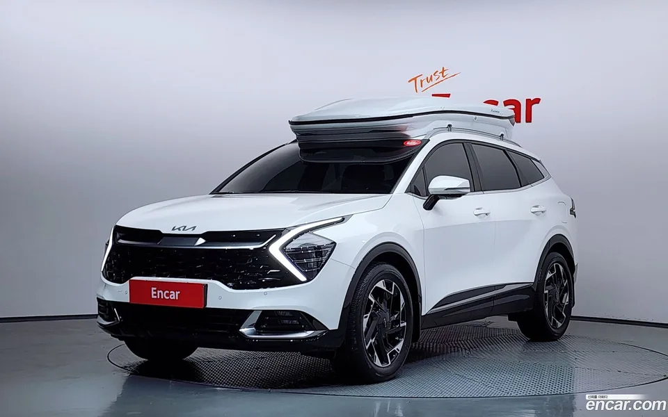 Kia Sportage 1.6 2WD 2023 — фото 1, купить с доставкой в Москву