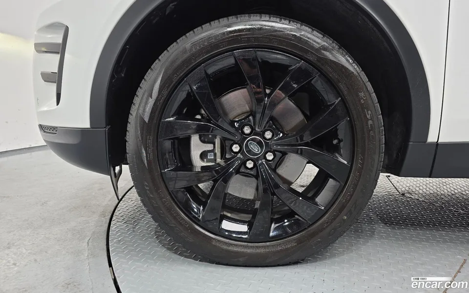 Land Rover Discovery Sport P250 SE 2022 — миниатюра 5
