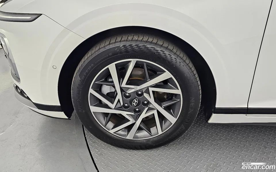 Hyundai Grandeur 3.5 LPG 2WD 2023 — thumbnail 2