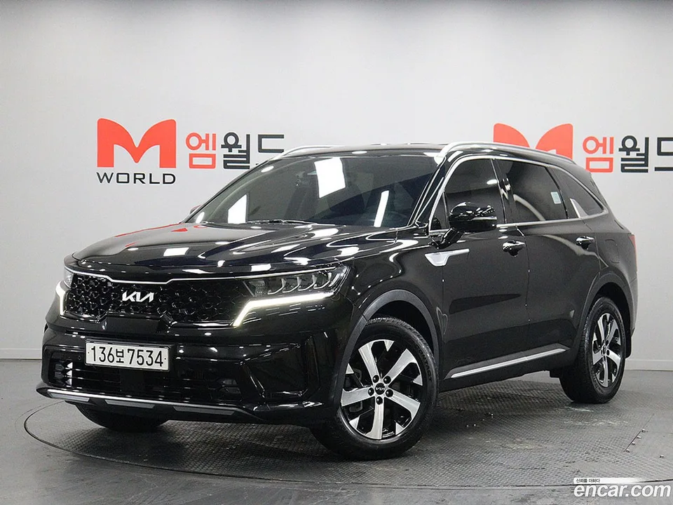 Kia Sorento 2.2 4WD 2023 — фото 1, купить с доставкой в Москву